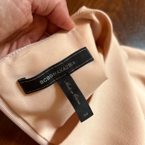 BCBG Max Azria Sheath Dress Size 4 EUC - Picture 2 of 5